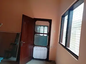 1bdrm House in Guest Inn, New Town for rent