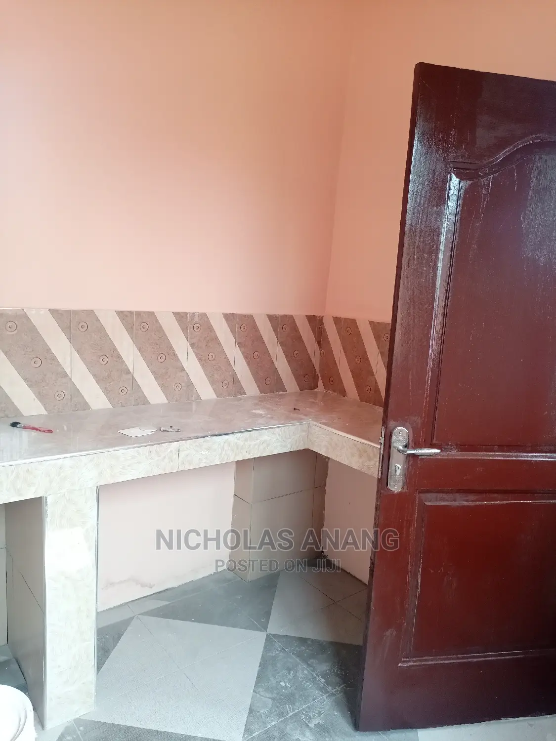 1bdrm House in Guest Inn, New Town for rent