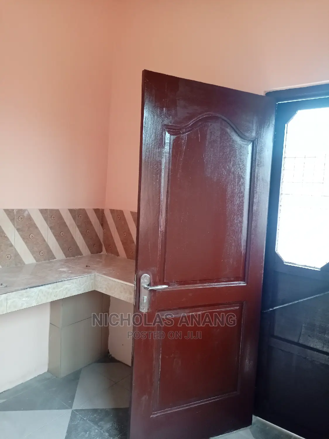 1bdrm House in Guest Inn, New Town for rent