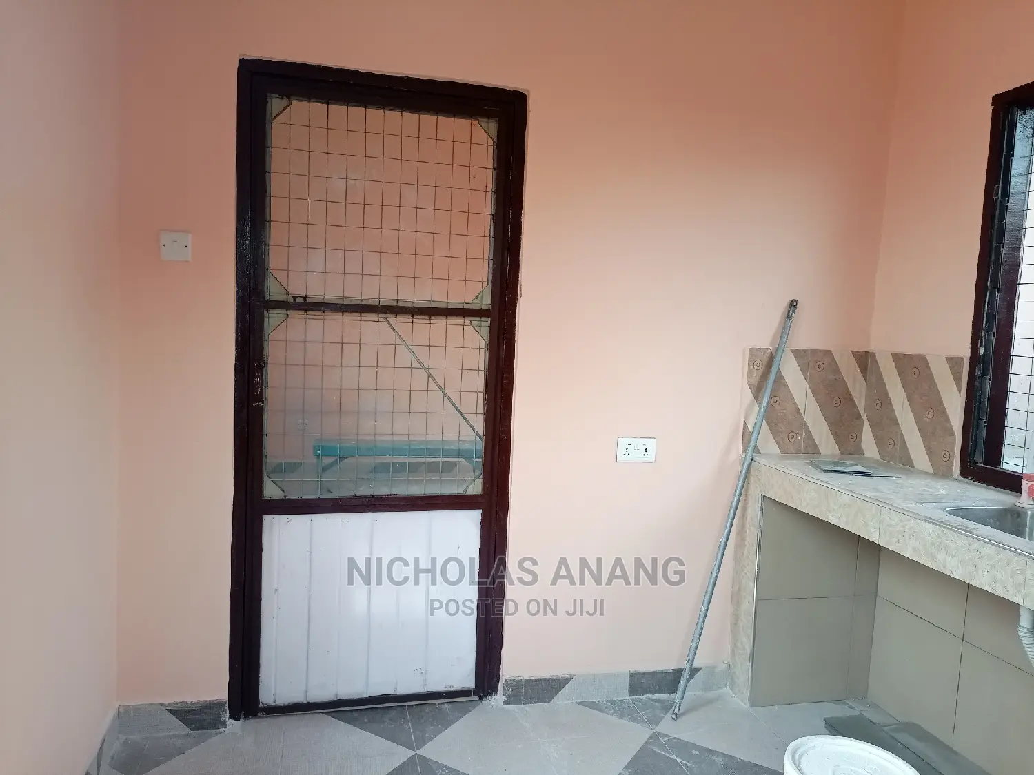 1bdrm House in Guest Inn, New Town for rent