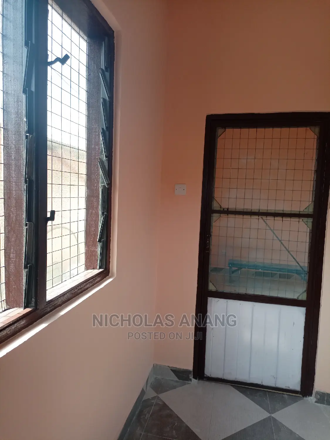 1bdrm House in Guest Inn, New Town for rent