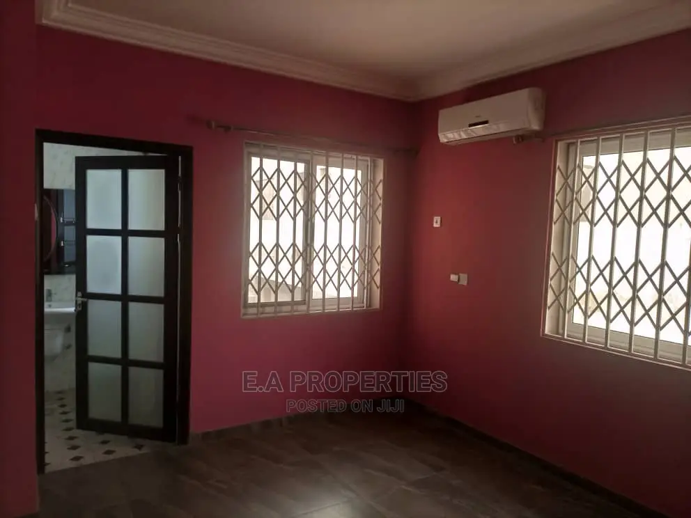 6bdrm House in E a Properties, Otano for Rent