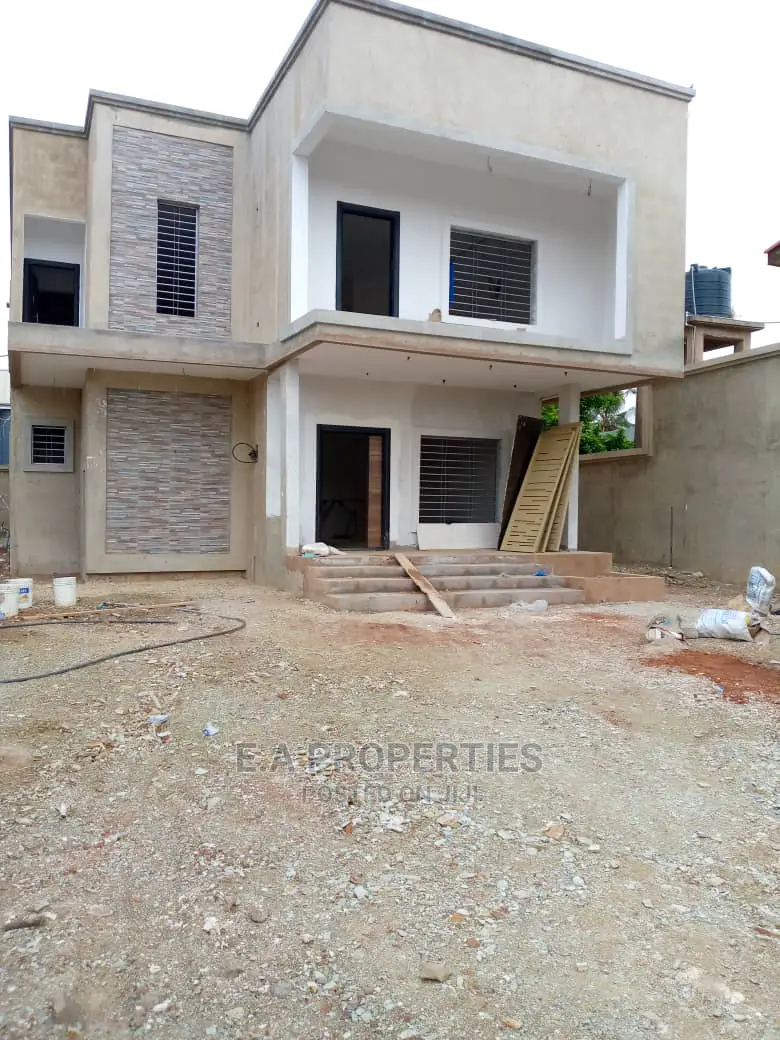 4bdrm House in E a Properties, Commandos for Sale