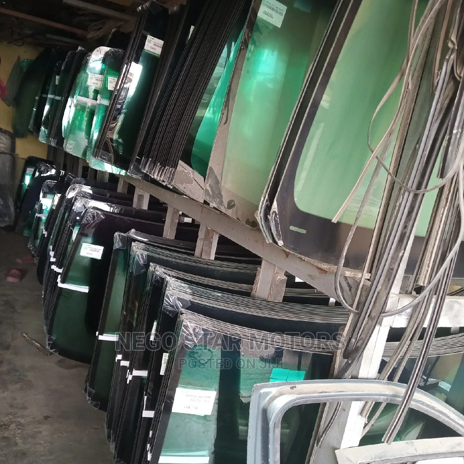 Installation And Repair Of Windscreens Available For All Car
