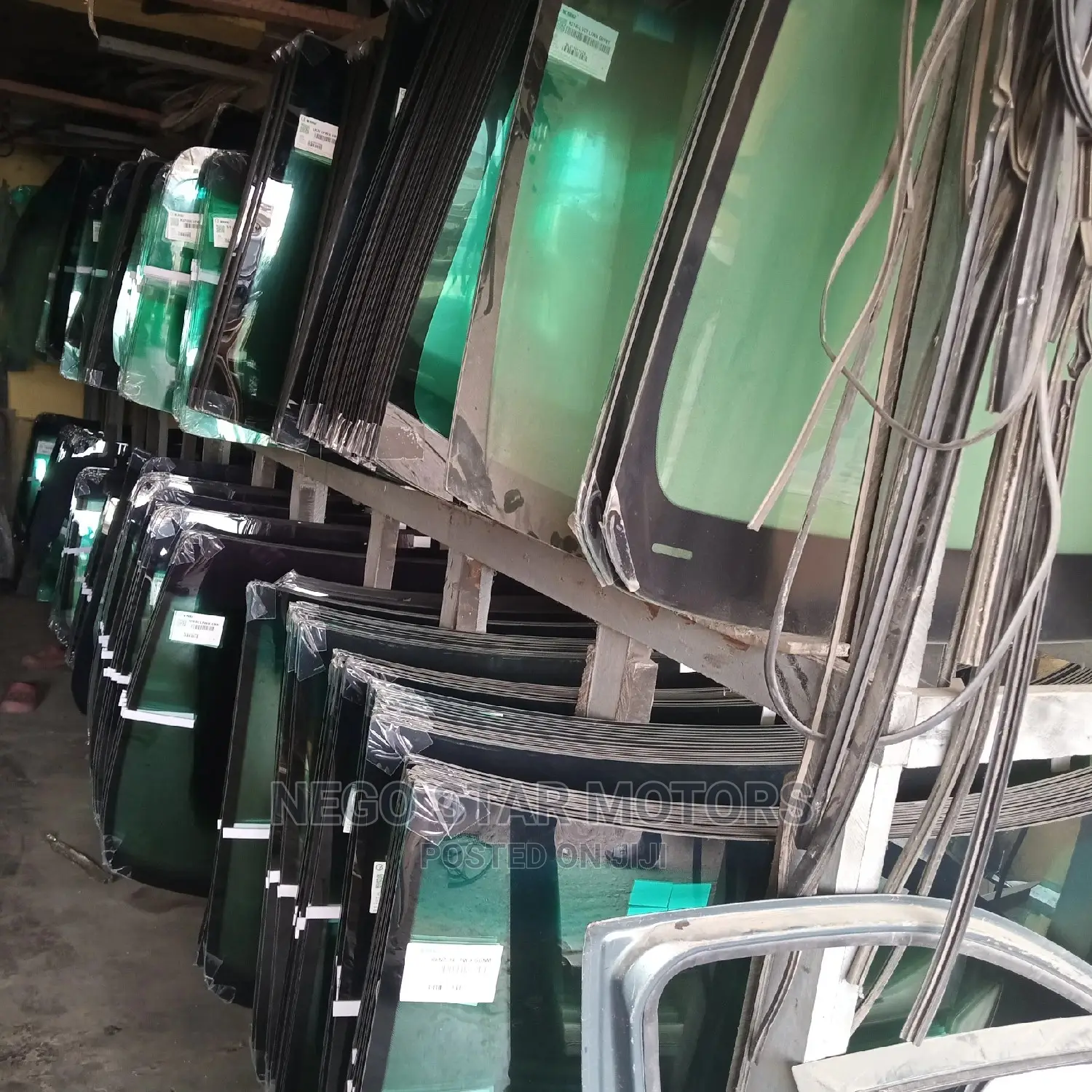 Installation And Repair Of Windscreens Available For All Car