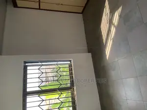 2bdrm Apartment in Bushroad, Teshie for rent
