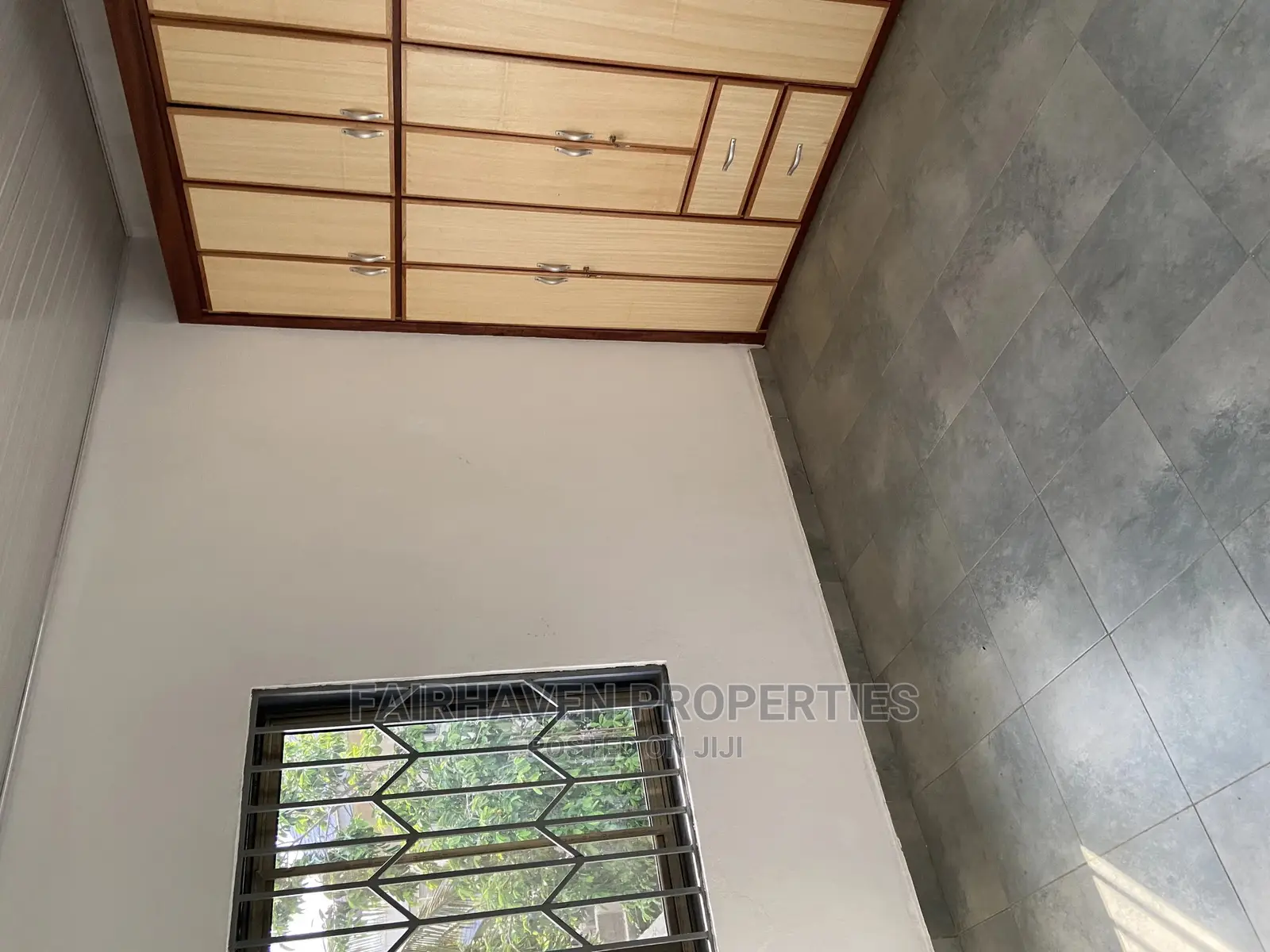 2bdrm Apartment in Bushroad, Teshie for rent