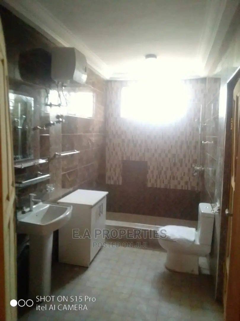 3bdrm House in E a Properties, Housing Down for Rent