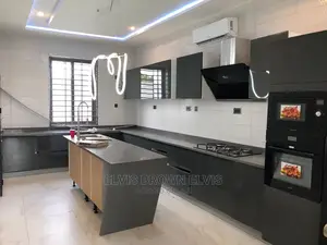4bdrm Duplex in Living Large, Madina for Sale