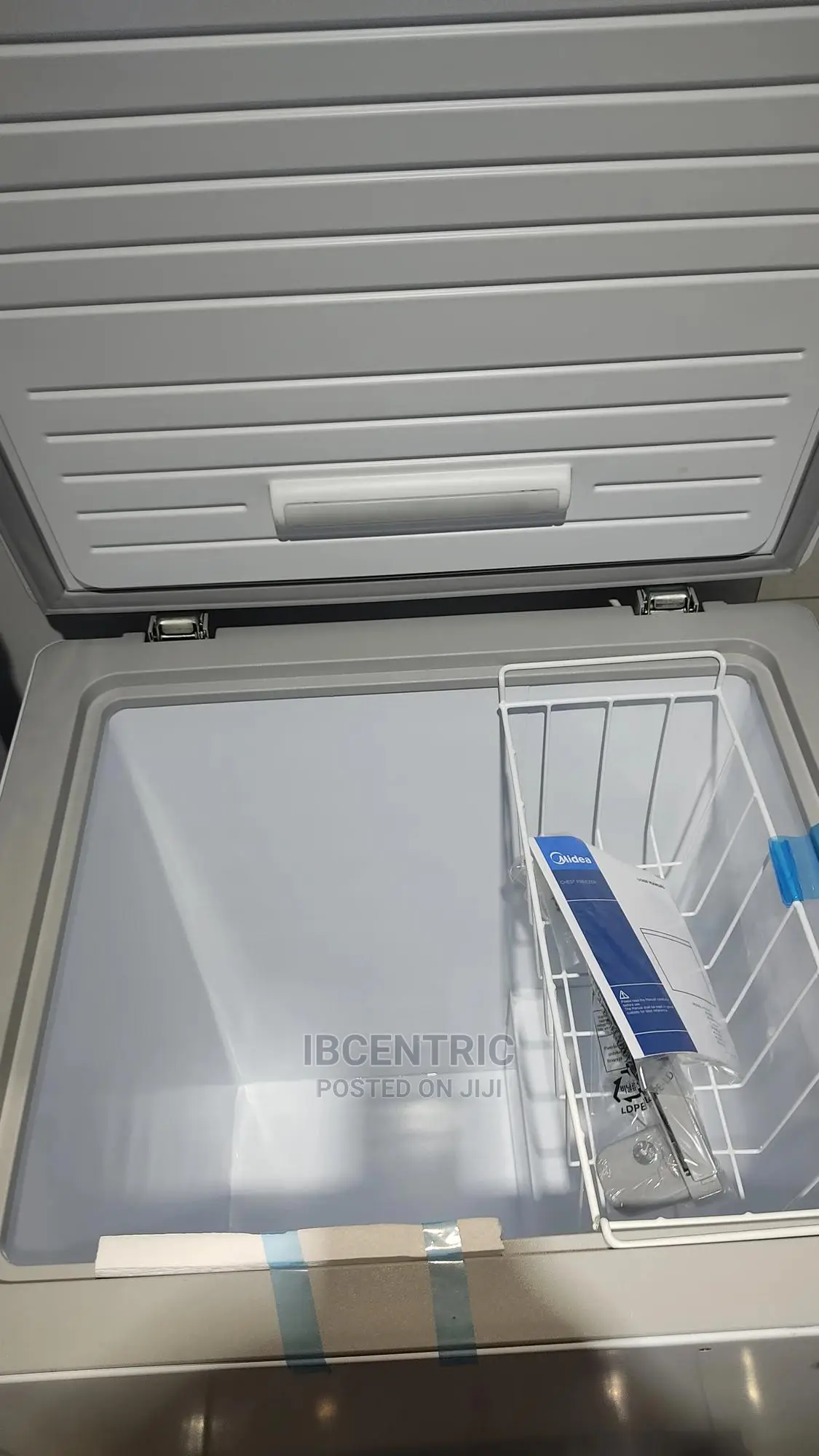 Midea 142L Chest Freezer