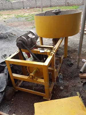 Pan Mixer.