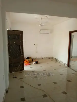 2bdrm Apartment in E a Properties, School Junction for Rent