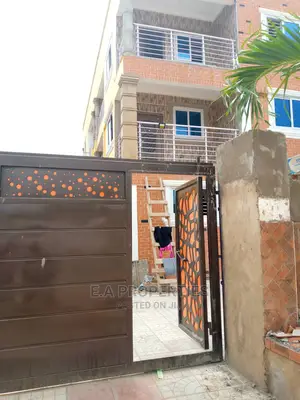 2bdrm Apartment in E a Properties, School Junction for Rent