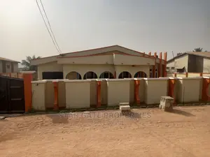 Furnished 6bdrm House in Star Gate Properties, Kumasi Metropolitan