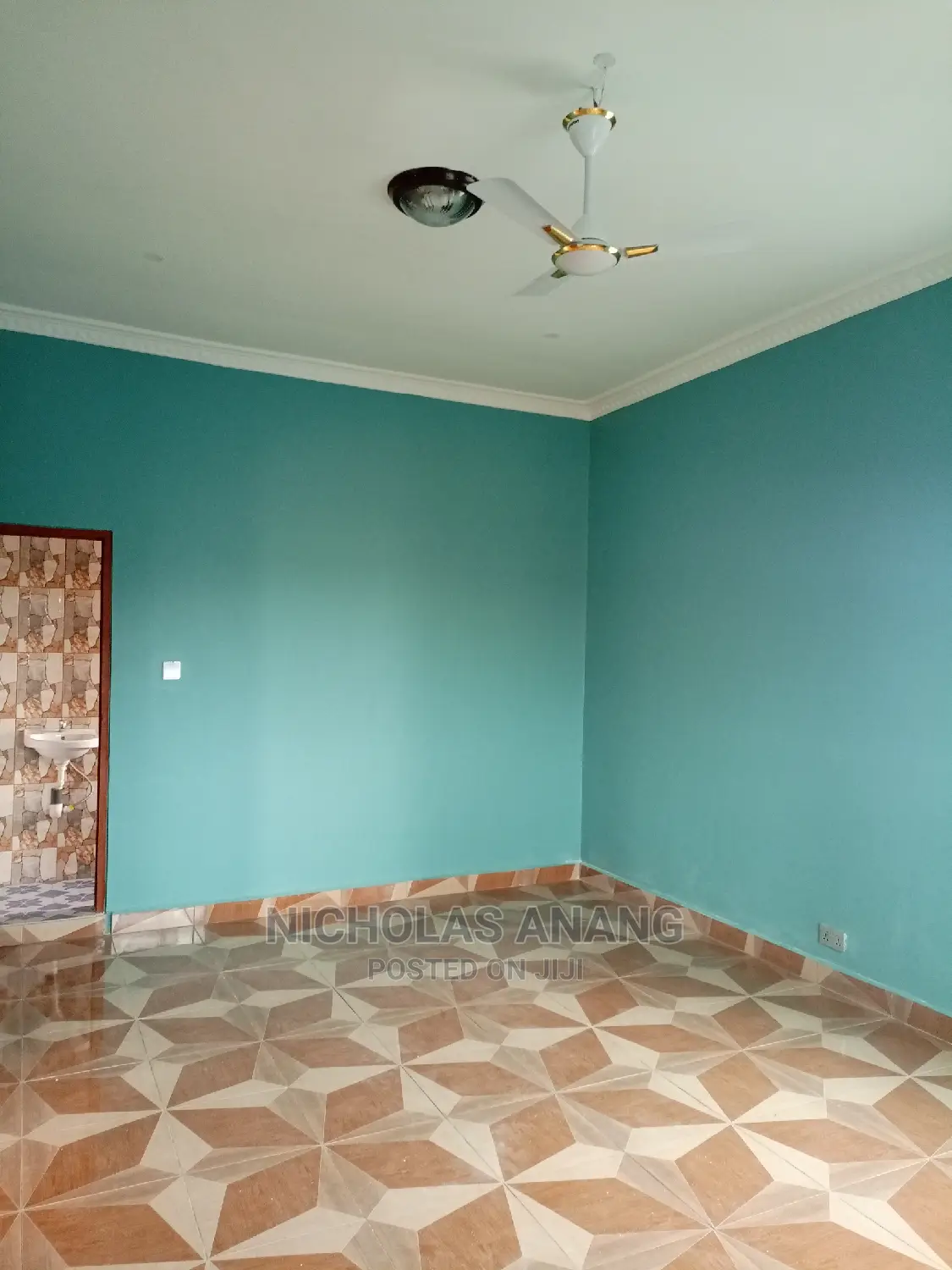 1bdrm House in Universal Oil, Teshie for rent