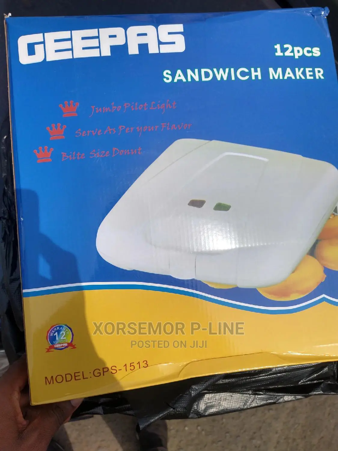 Geepas 12 Pieces Donut Maker