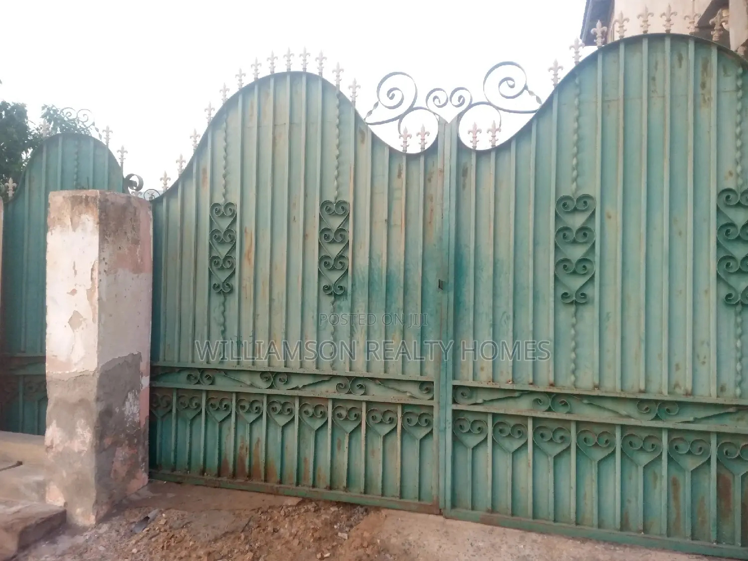 1bdrm Apartment in Coastal Estate, Spintex for rent
