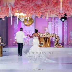 Luxury Wedding Decor *Honeycomb Experience* Event Designers