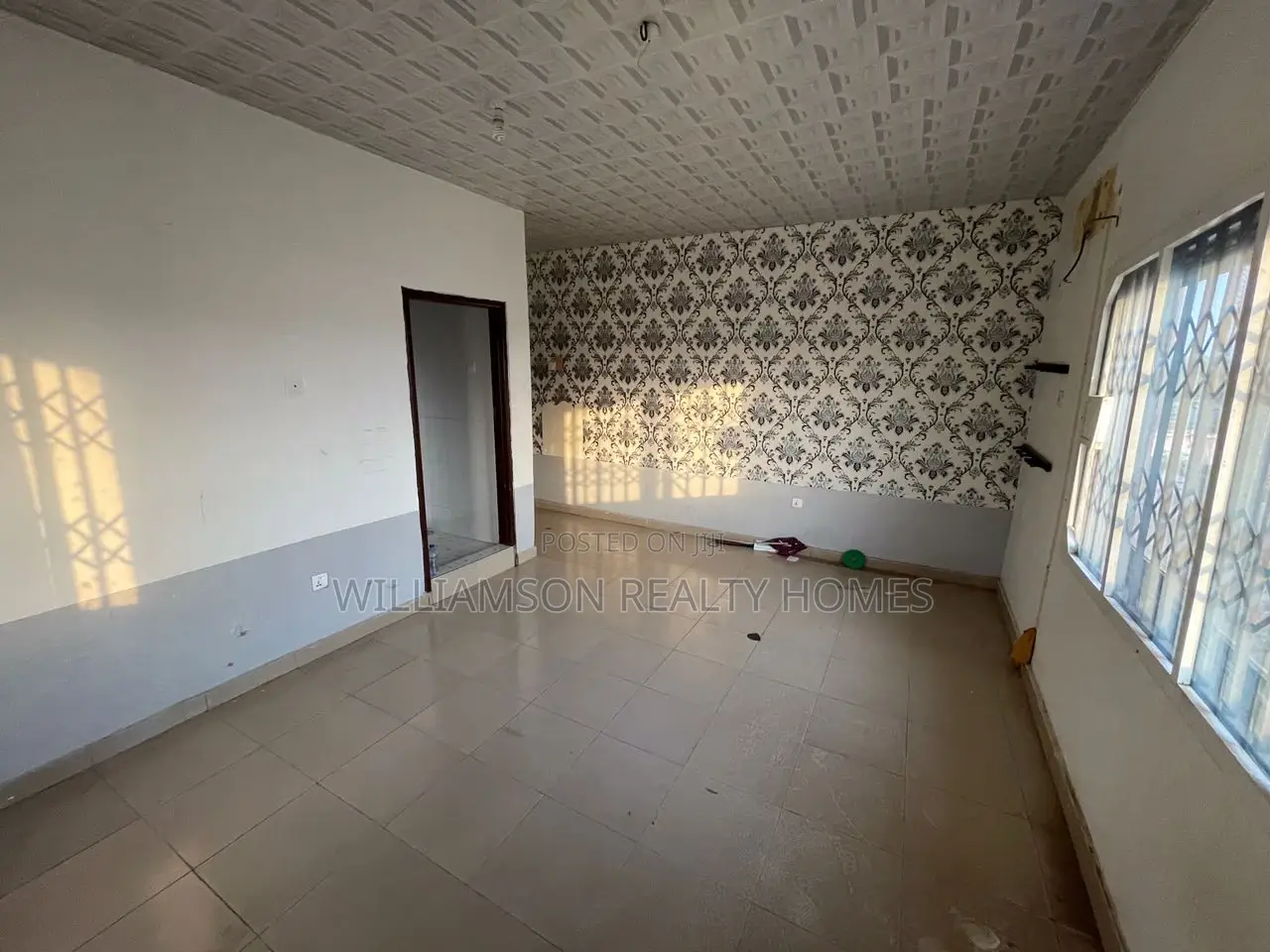 2bdrm Apartment in Community 18, Spintex for rent