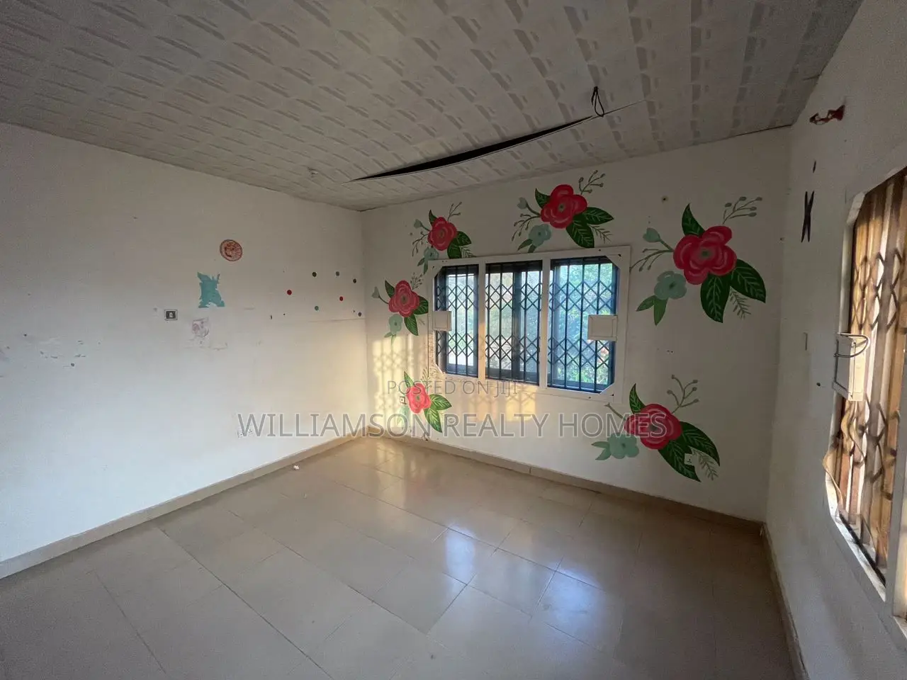 2bdrm Apartment in Community 18, Spintex for rent