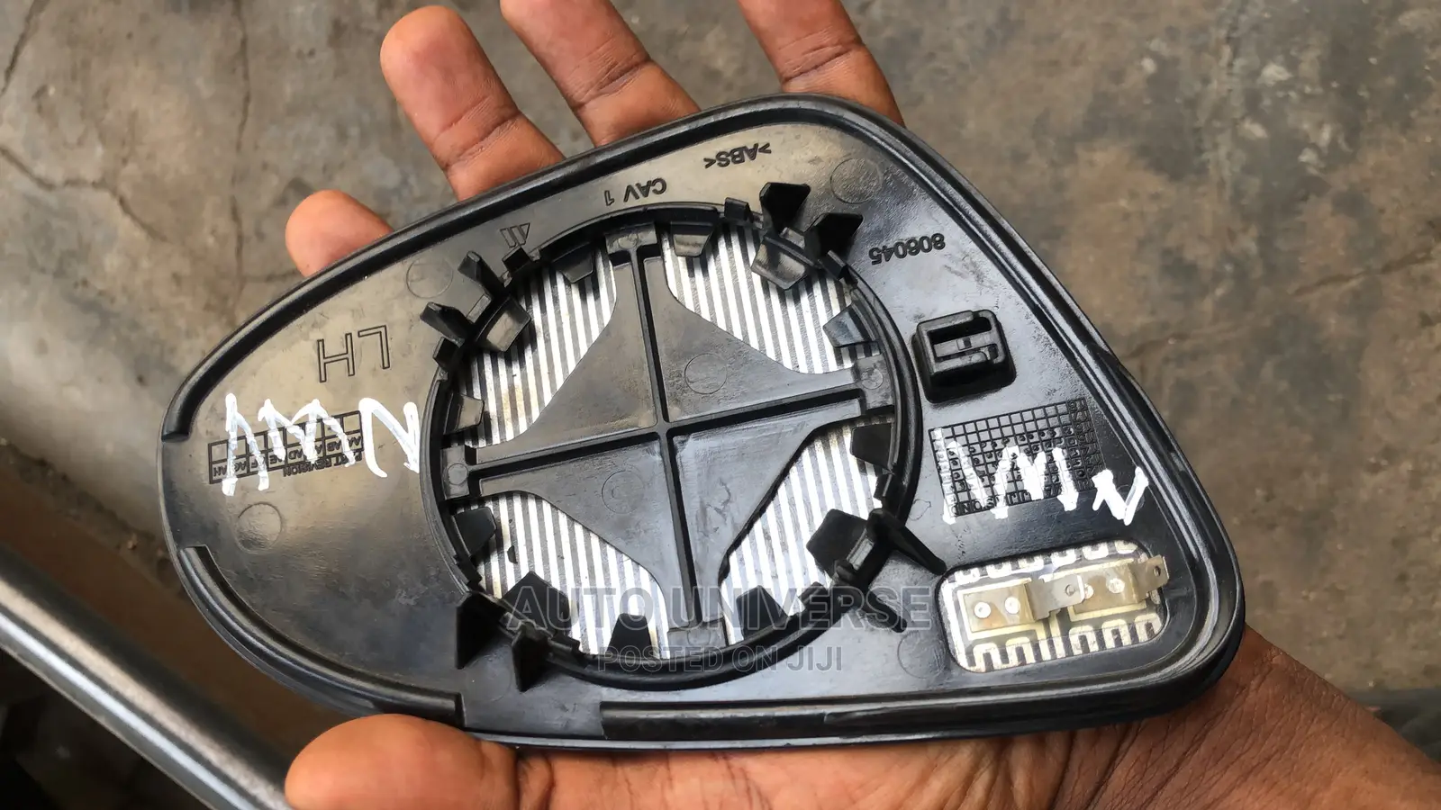Toyota Corolla 2014 to 2019 Side Mirror Glass Available