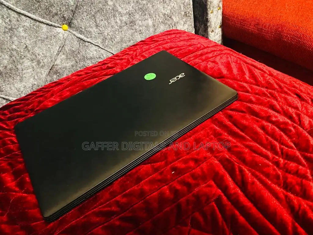 New Laptop Acer Aspire 5 8GB AMD Ryzen SSD 1T