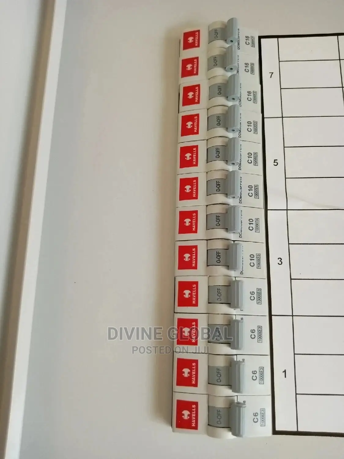 8way 3phase Distribution Board Havell Main Switch