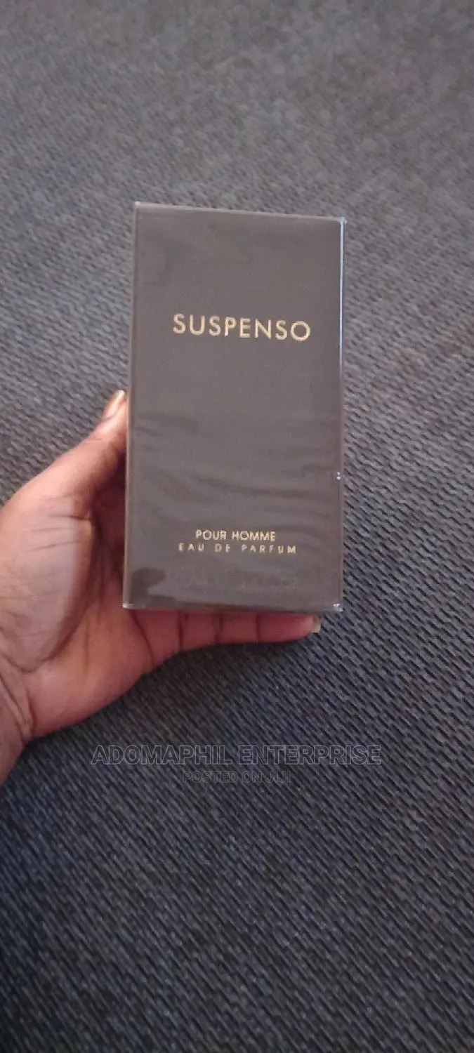 Suspenso Perfume
