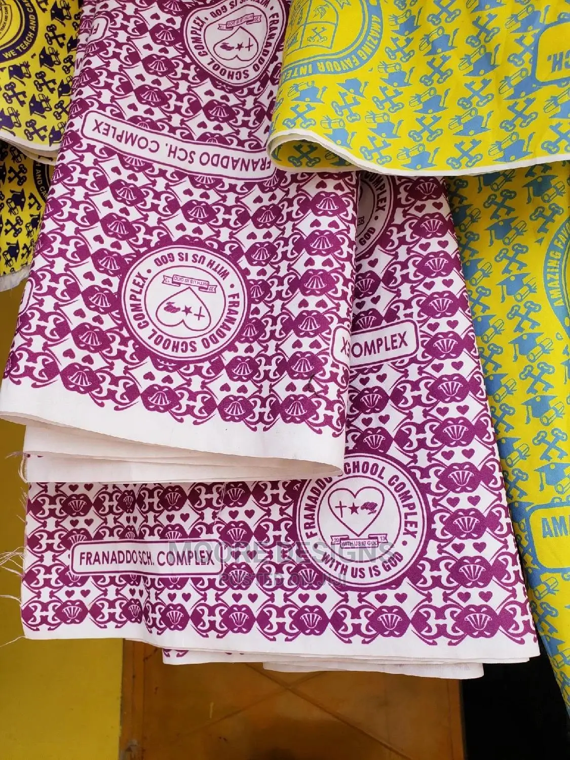 Affordable Cloth Printing for Schools Organizations