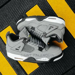 Nike Jordan 4