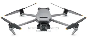 Dji Mavic 3 Fly More Combo - Camera Drone With 4/3 Cmos Hass