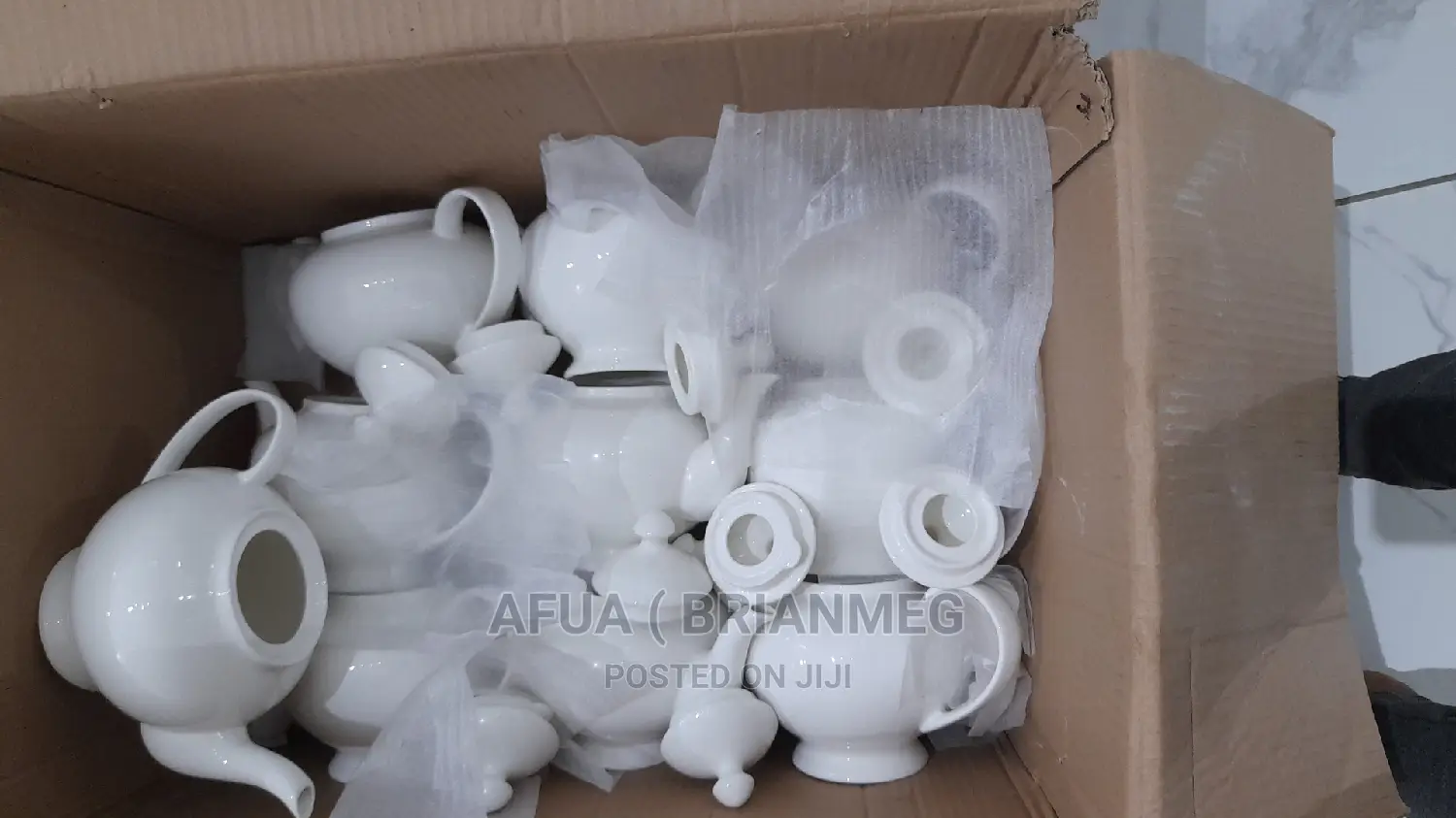 Porcelain Tea Pot