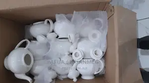 Porcelain Tea Pot