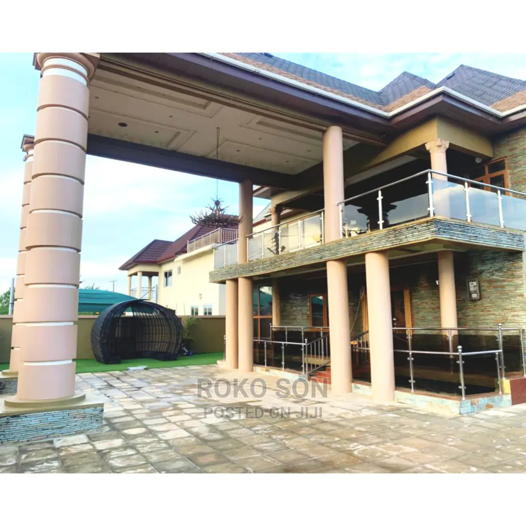 5bdrm Mansion in Dr Roko, Spintex for sale