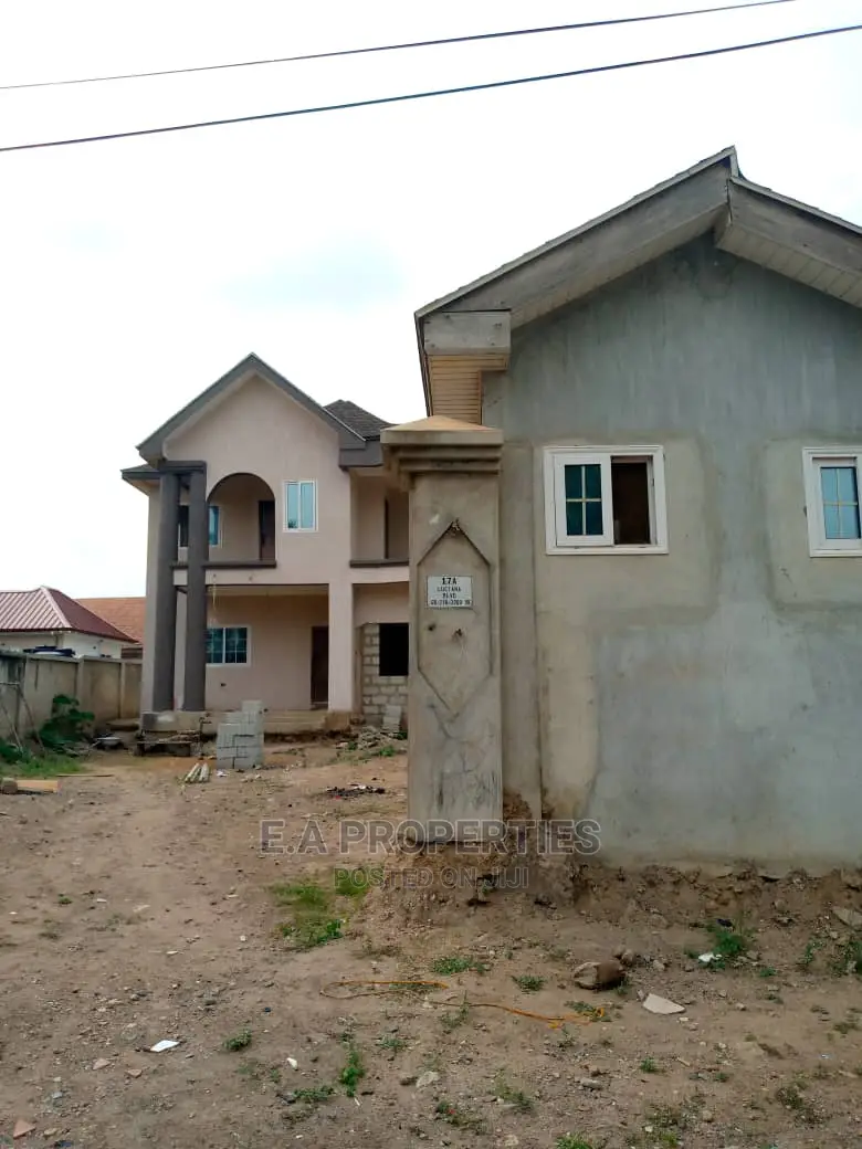 4bdrm House in E a Properties, Otano for Sale