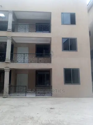 2bdrm Apartment in E a Properties, School Junction for Rent