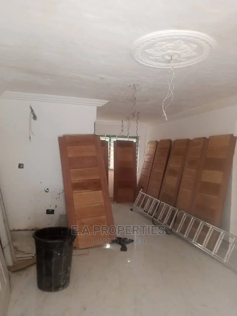 2bdrm Apartment in E a Properties, School Junction for Rent