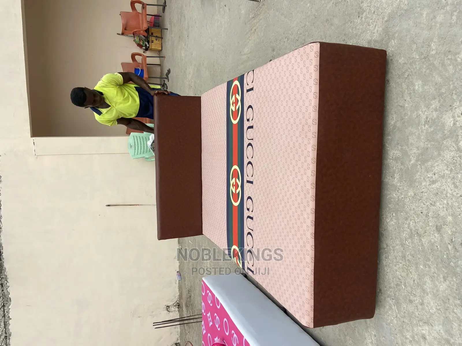 Inbuilt Double Bed FREE DELIVERY