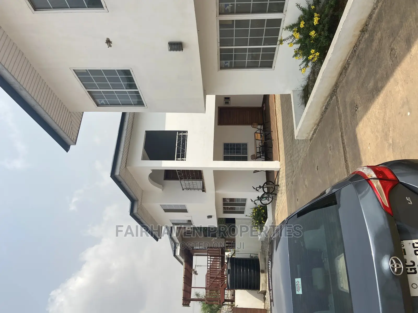 3bdrm Townhouse / Terrace in Fair Haven, Airport Residential Area