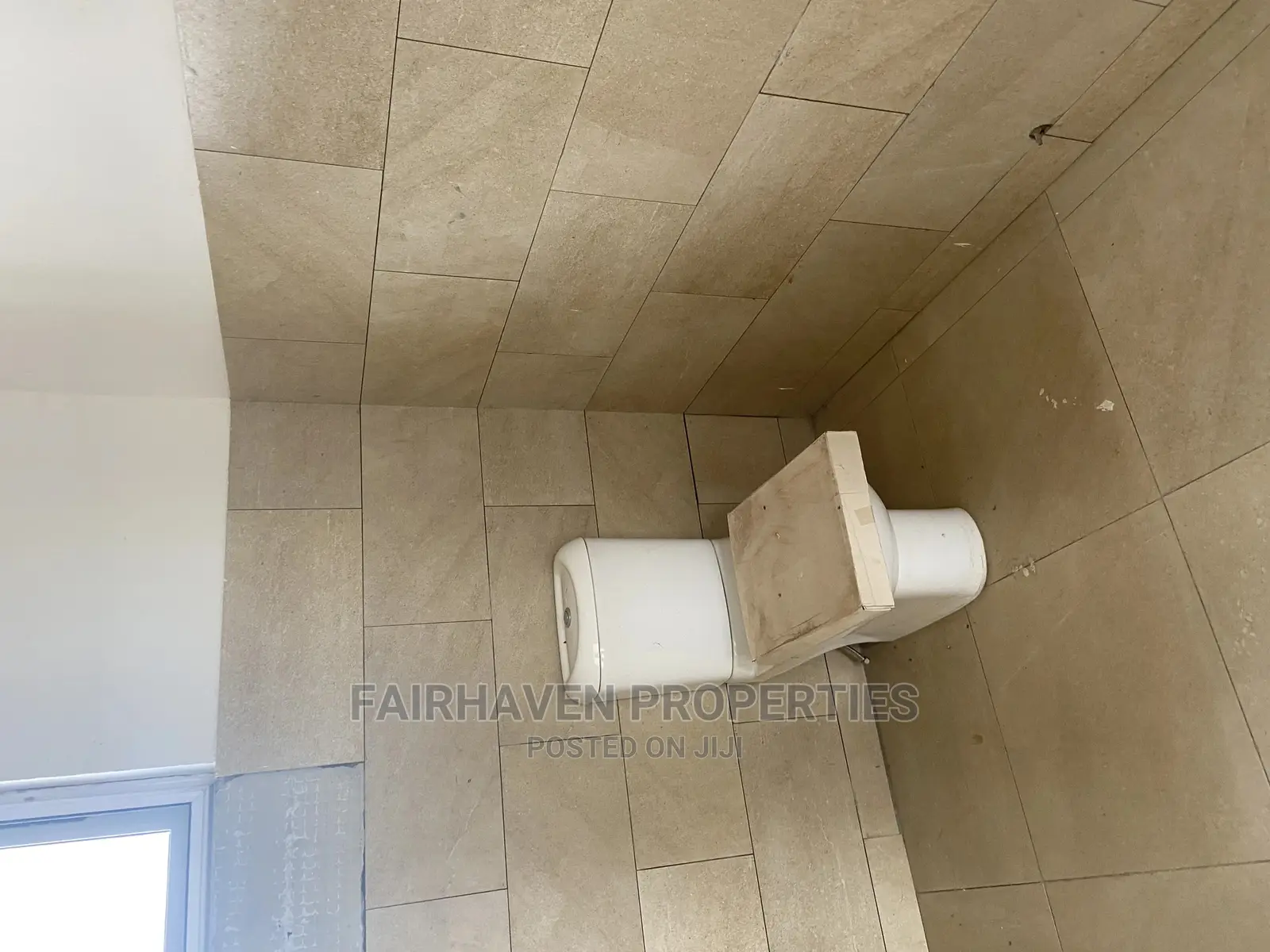 3bdrm Townhouse / Terrace in Fair Haven, Airport Residential Area