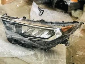 Rav 4 2020 Headlight Pair I Have F/B Bumper Complete