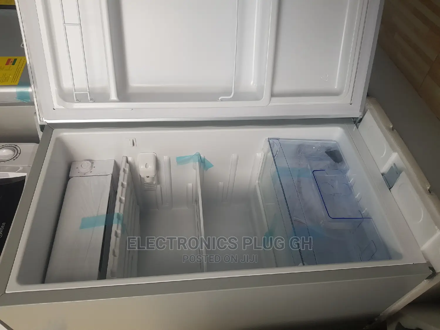 Nasco 80 Litres Table Top Fridge