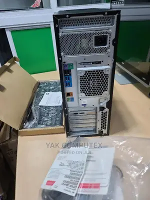 New Desktop Computer HP Z440 16GB Intel Xeon HDD 1T