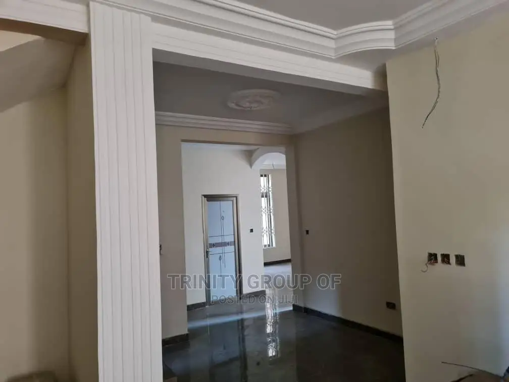 4bdrm Mansion in Ayimensa, Accra Metropolitan for sale