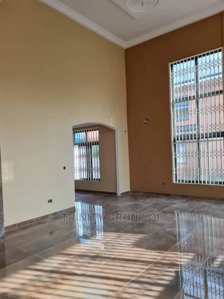 4bdrm Mansion in Ayimensa, Accra Metropolitan for sale