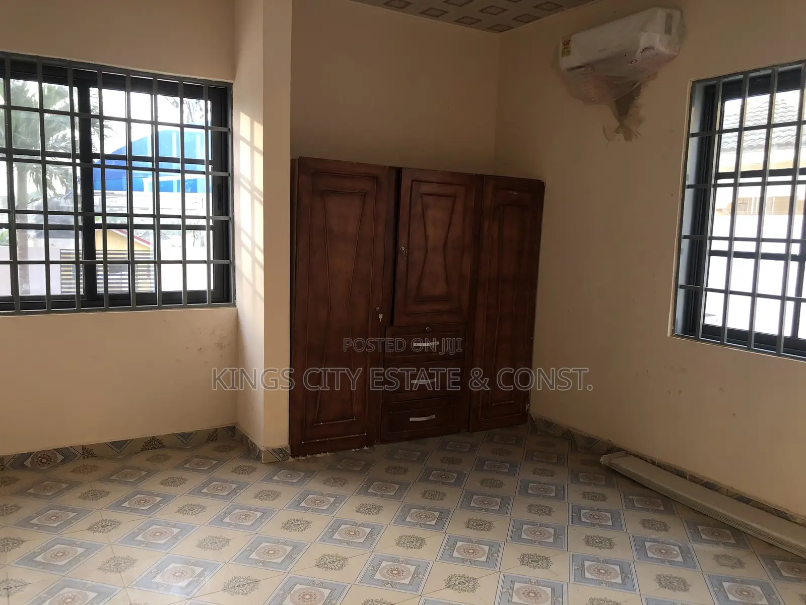 6bdrm House in Acp Estate, Dome for sale