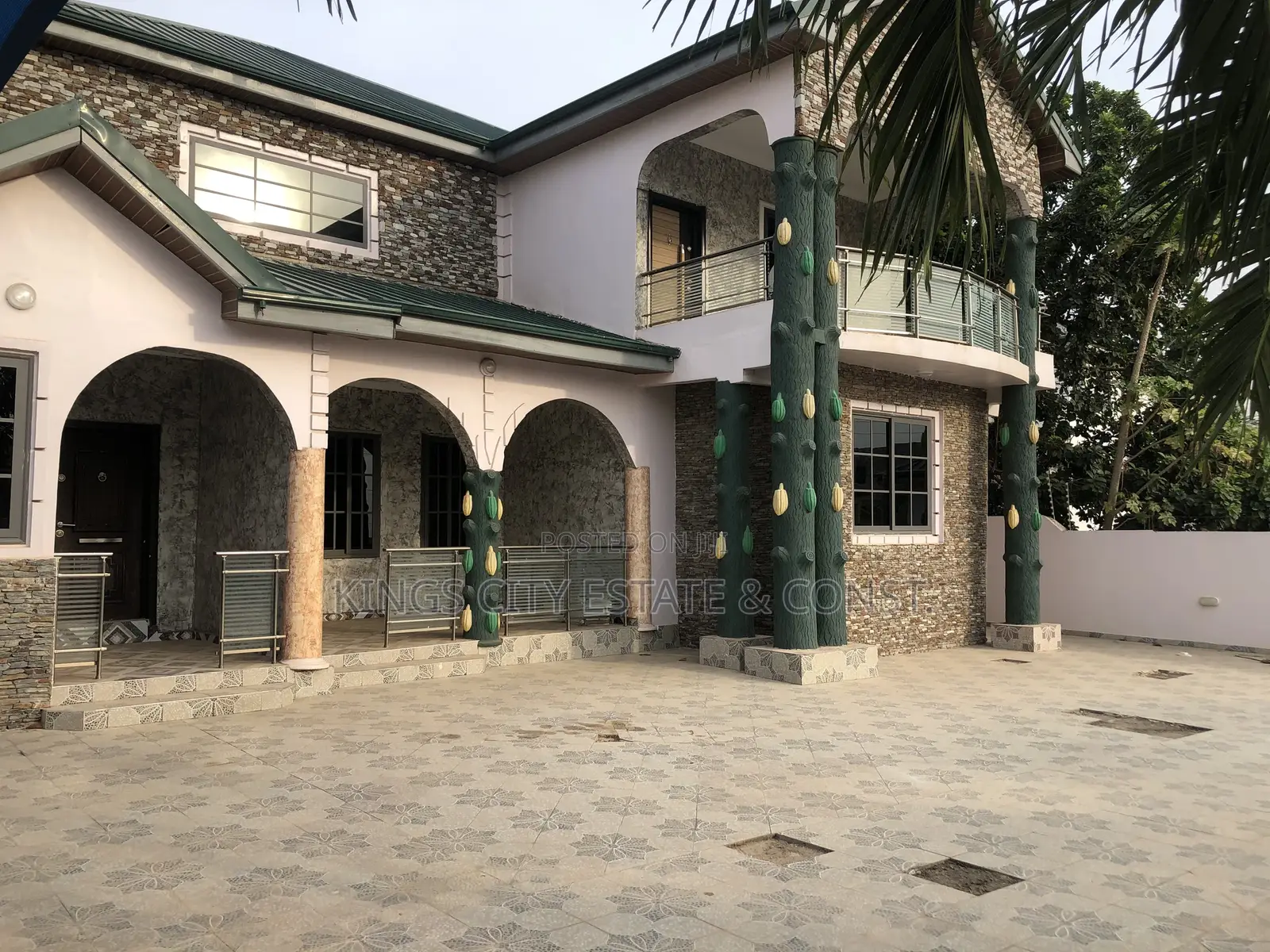 6bdrm House in Acp Estate, Dome for sale