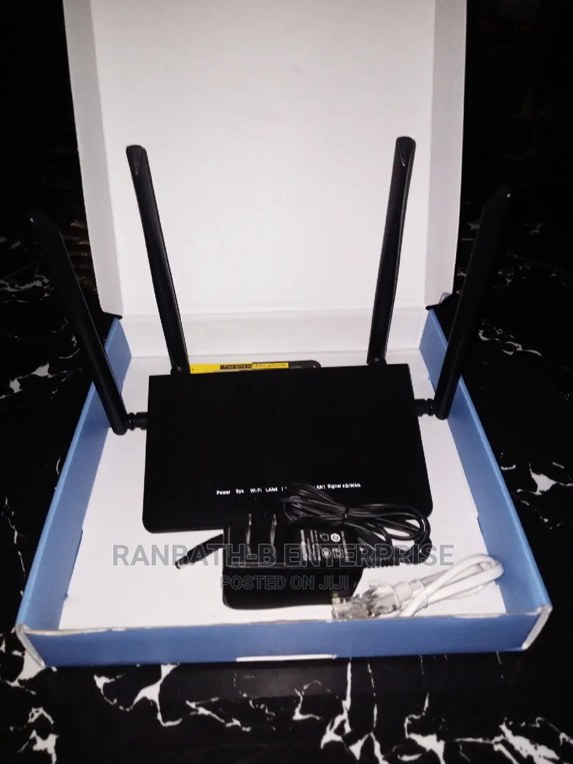 Universal 4G Wireless Router