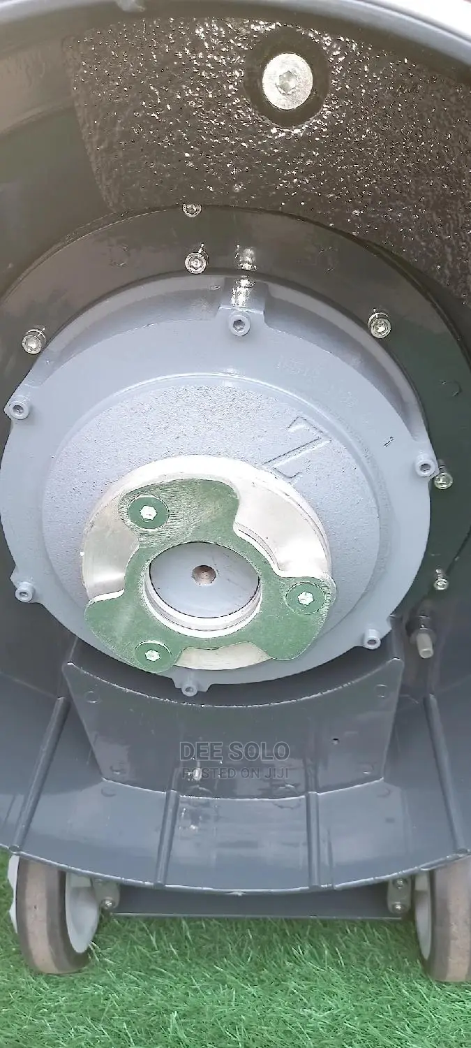 Floor Scrubbing Machine
