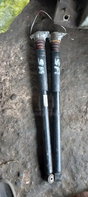 Ford Fiesta 2013-2017 Home Used SHOCK ABSORBER Pair for Sale